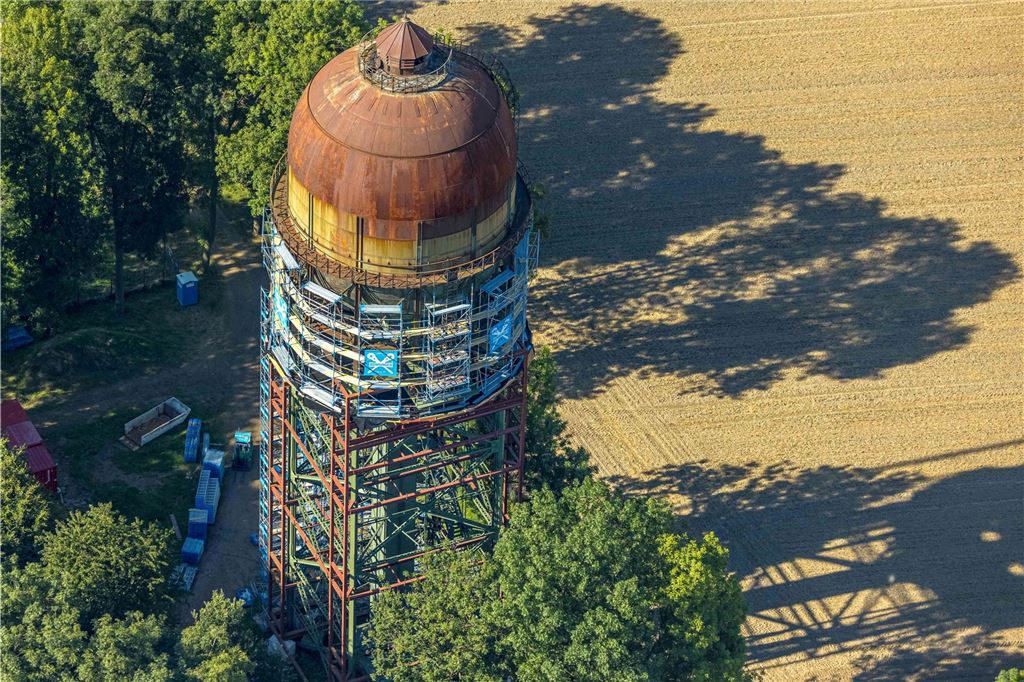 Luftbild, Lanstroper Ei, Baugerüst für Renovierung und Sanierung, 2Hostedde, Dortmund, Ruhrgebiet, Nordrhein-Westfalen, Deutschland