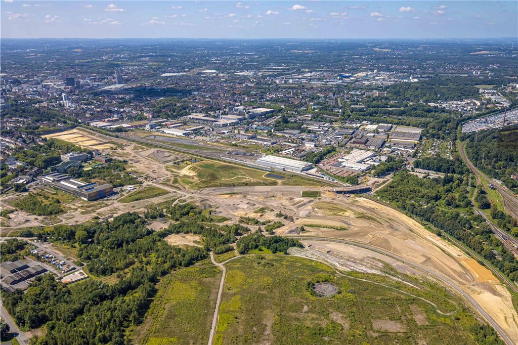 Luftbild, Westfalenhütte Gewerbegebiet, Hoesch Areal, Logistik Zentrum, Blick auf Dortmund, Borsigplatz, Dortmund, Ruhrgebiet, Nordrhein-Westfalen, Deutschland
