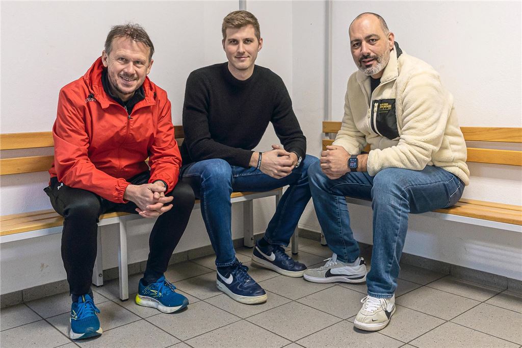 Damian Marchewka wechselt vom VfR Sölde zum SSV Mühlhausen Marc Woller, Damian Marchewka und Recep Alkan.