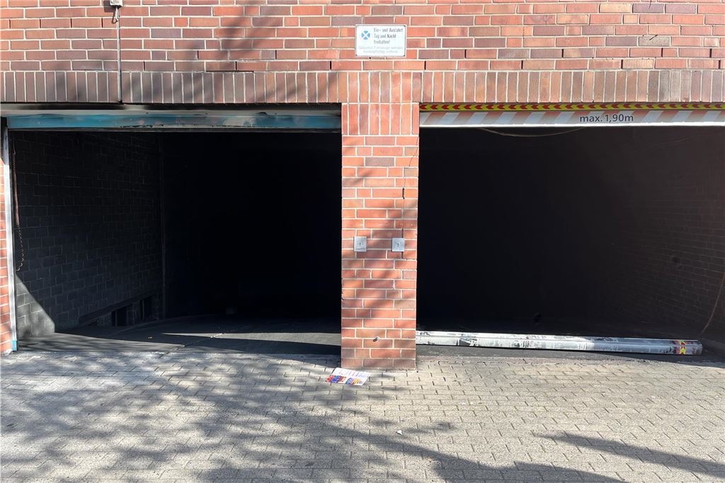 Die Tiefgarage am Tag nach dem Autobrand.