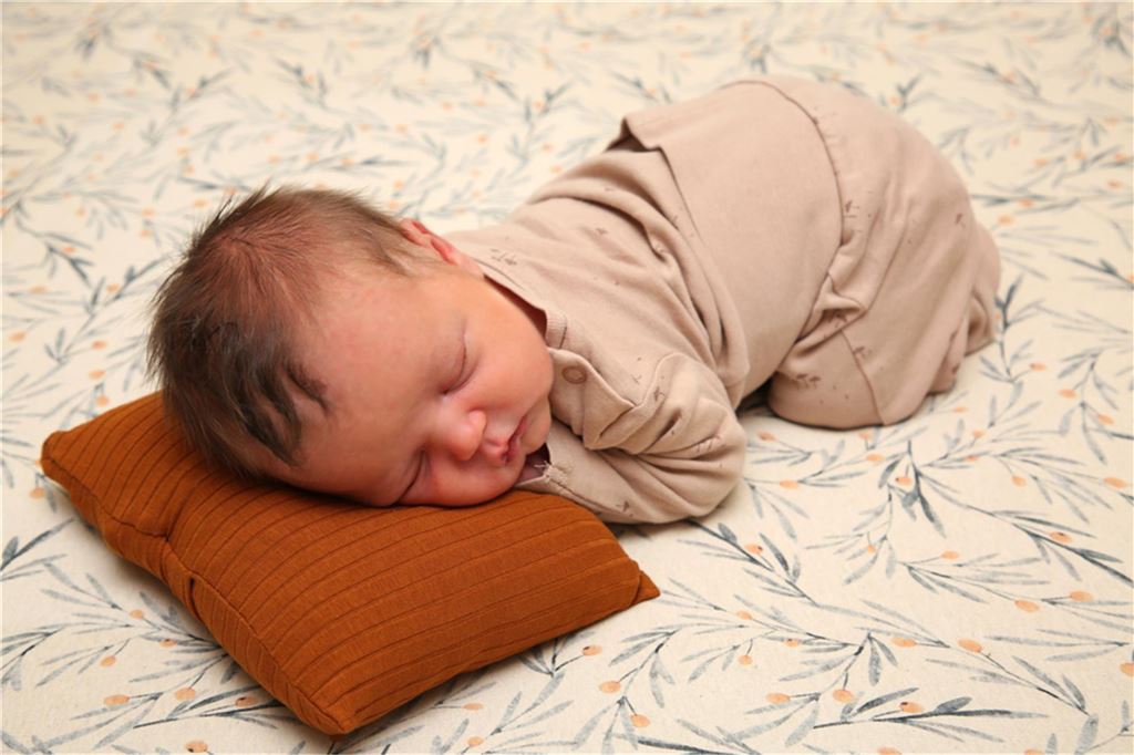 Mathilda hat am 7. Dezember das Licht der Welt erblickt. Mama Evelyn ist überglücklich.