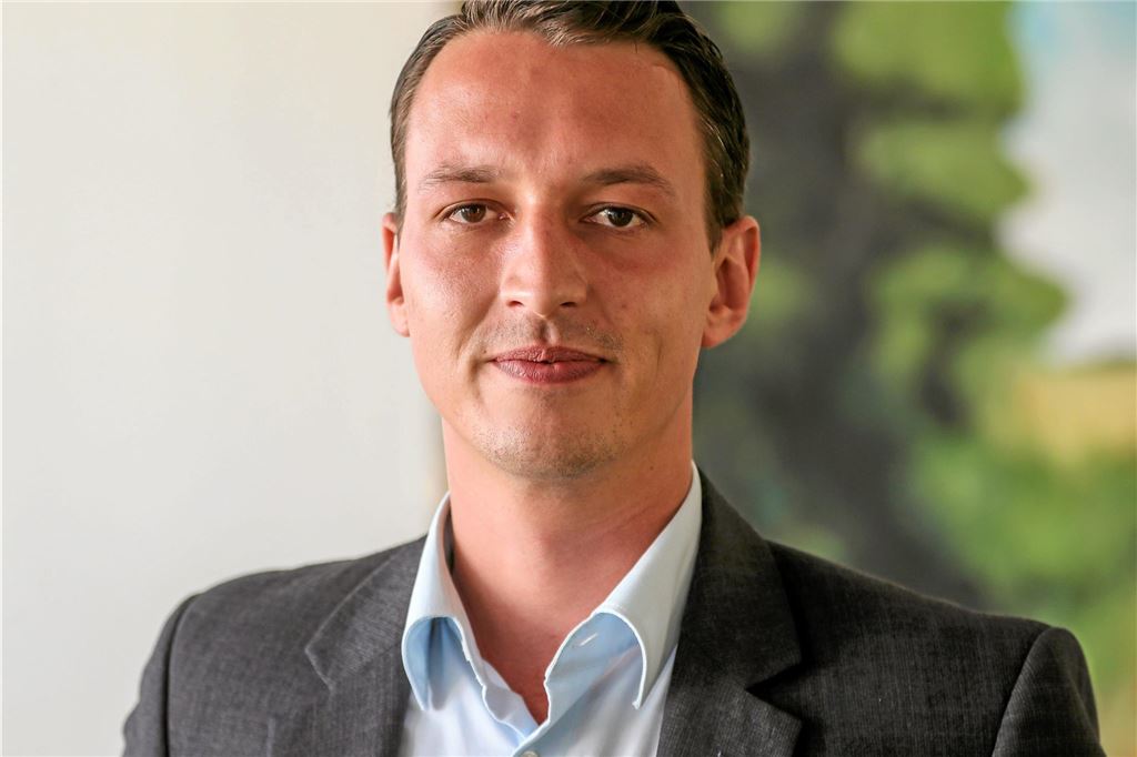„Helferich versucht, in NRW ostdeutsche AfD-Verhältnisse herzustellen“ Matthias Helferich aus Dortmund ist für die AfD in den Bundestag eingezogen.