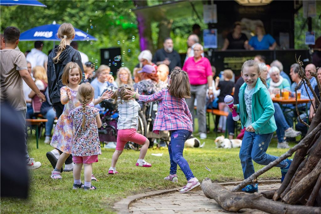 Mittsommernachtsfest im Kurpark Königsborn 2024