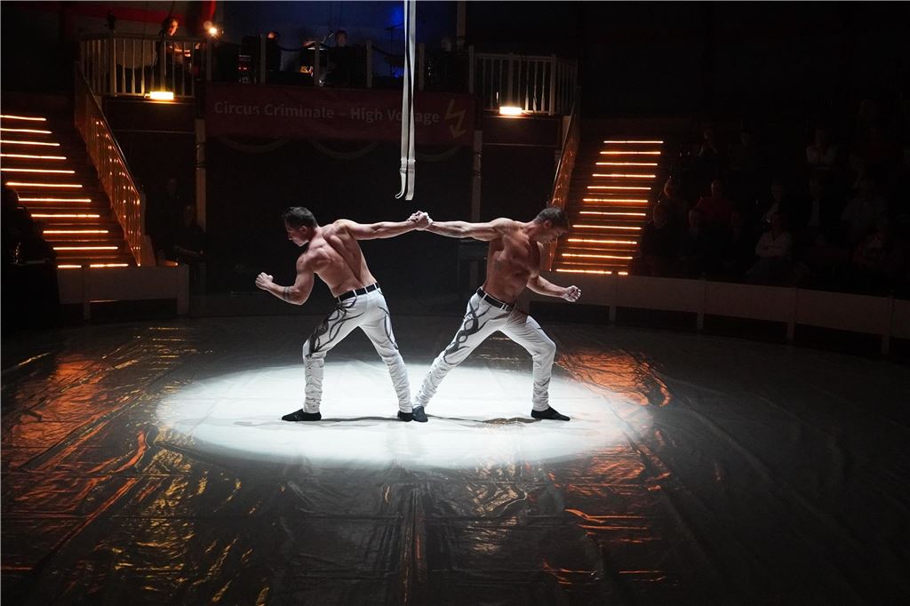 Mord am Hellweg: Eröffnungsgala im Circus Travados Unna am 15.9.