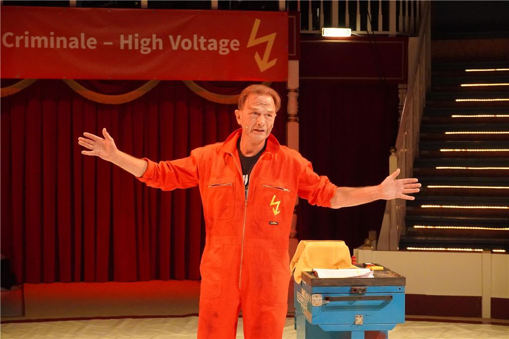 Mord am Hellweg: Eröffnungsgala im Circus Travados Unna am 15.9.