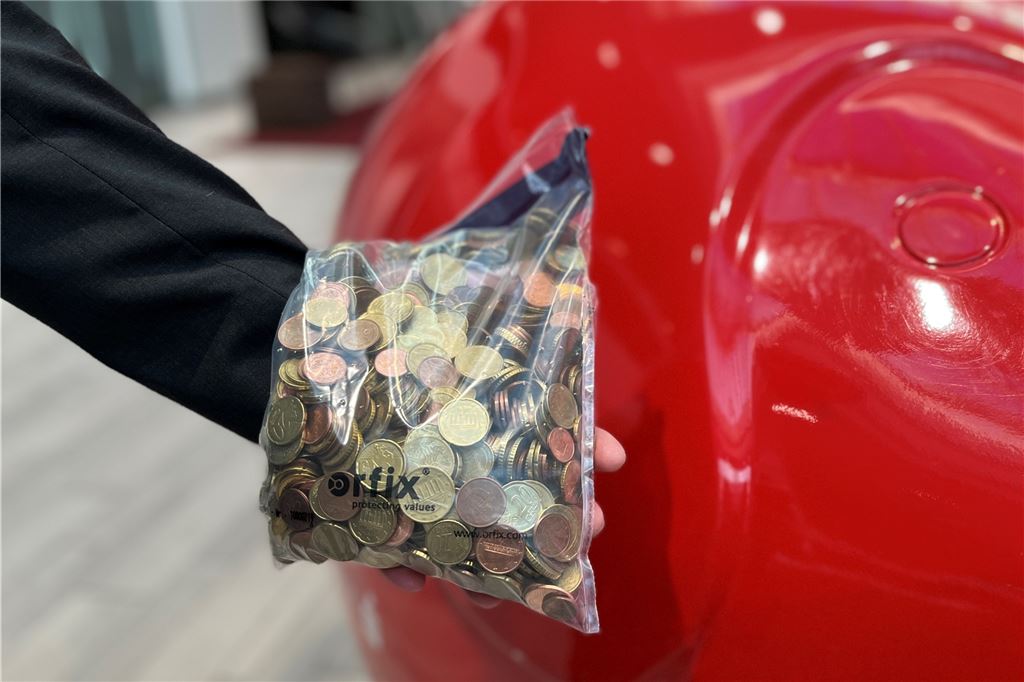 Keine Münzautomaten mehr: So lässt sich Kleingeld nun einzahlen Safe-Bag Sparkasse