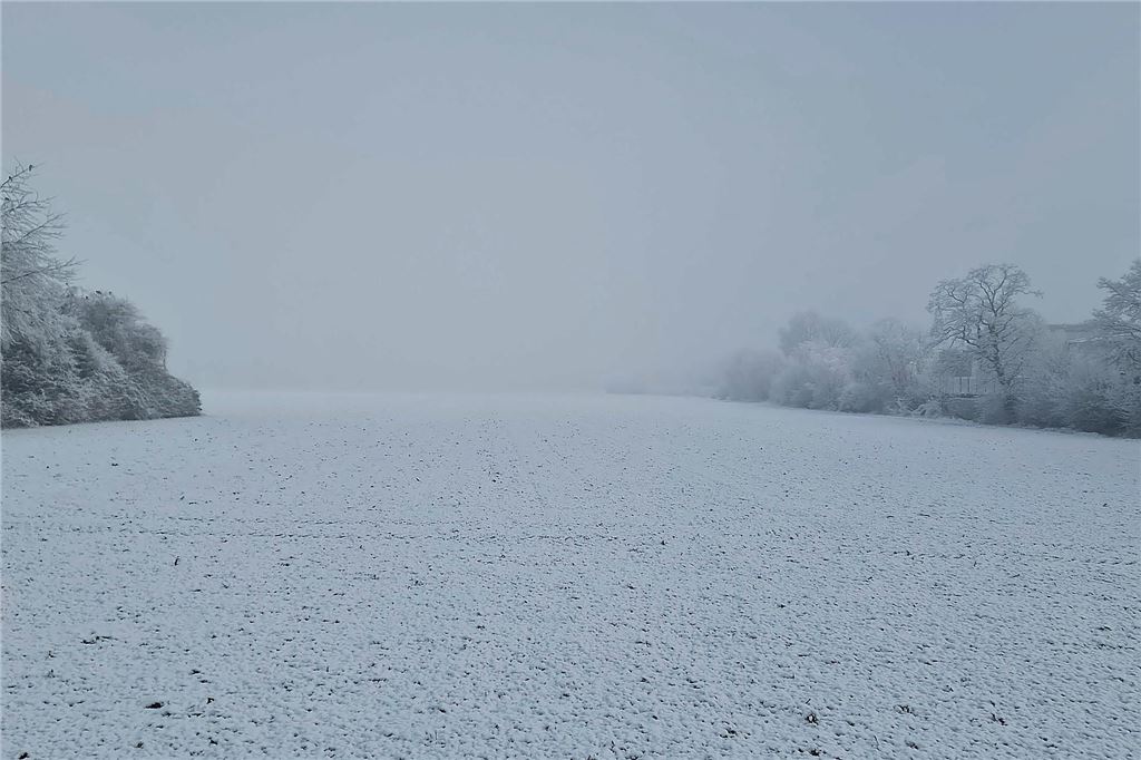 Nachdem sich das Wetter am Sonntag von seiner besten Seite gezeigt hatte, wurde es nachmittags wieder neblig. Wir waren in Königsborn unterwegs.