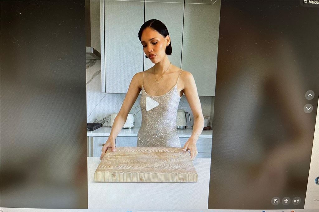 Malischka (28) feiert das Leben als Hausfrau: „Alles für meinen Prinzen“ Nara Smith hat Millionen in Followern. Das in Deutschland aufgewachsene Model lebt inzwischen in de USA. Seit etwa einem Jahr präsentiert sie sich auf TikTok und Instagram als Supermami.