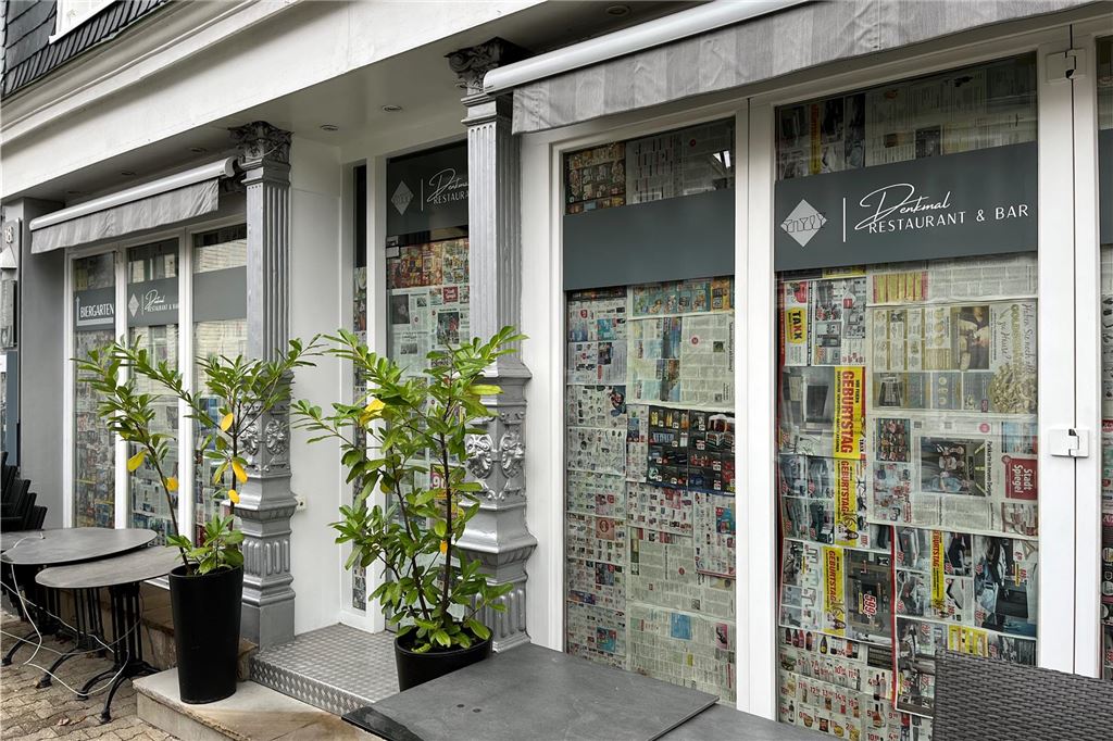 Kult-Restaurant „Denkmal“ hat turbulente Jahre seit Corona hinter sich Die Fenster des Restaurant "Denkmal-Lounge" in Schwerte.