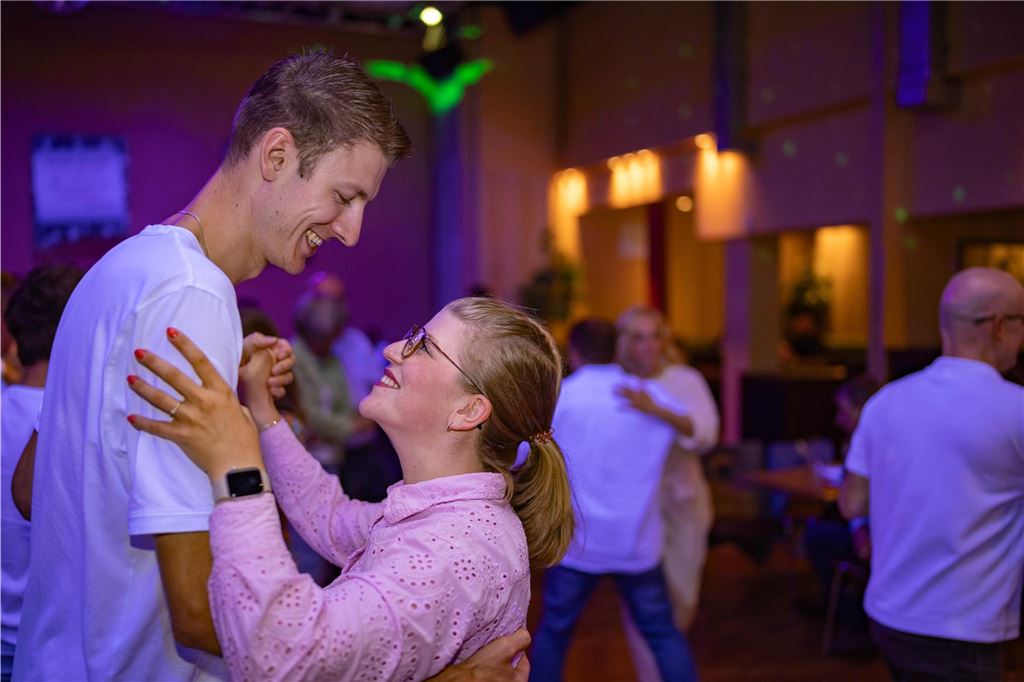 Ob KX, Neue Schmiede oder Stadthalle: Zum Monatswechsel gab es in Unna reichlich möglichkeiten um ausgelassen in den Mai zu tanzen. Im Frühling das absolute Party-Highlight!