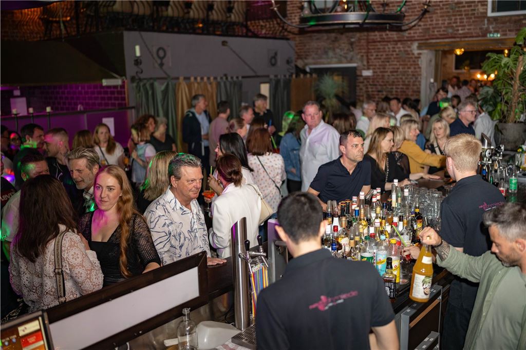 Ob KX, Neue Schmiede oder Stadthalle: Zum Monatswechsel gab es in Unna reichlich möglichkeiten um ausgelassen in den Mai zu tanzen. Im Frühling das absolute Party-Highlight!