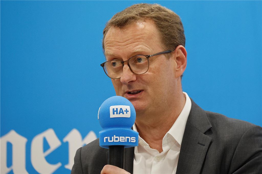 Bundestagswahl, Brandmauer und Buh-Rufe Oliver Kaczmarek (SPD) aus Kamen gehört dem Bundestag seit 2009 an.