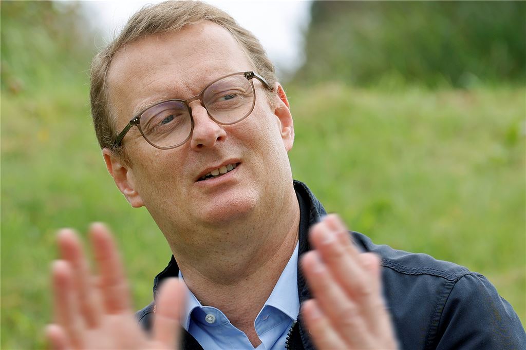 „Massenhafte Lügen“: Wie Frau Kunze gegen die Impfpflicht kämpft Oliver Kaczmarek (SPD) ist für die Einführung einer allgemeinen Impfpflicht ab 18 Jahren.