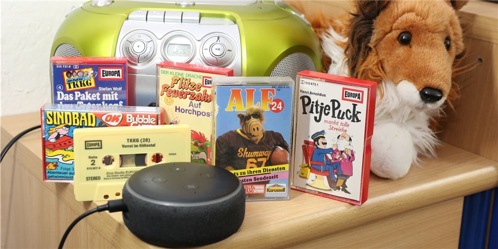 Alexa! Kannst du auch was Sinnvolles? Papatastisch-Autor Thomas Raulf schwelgt in Erinnerungen. Diese Hörspielkassetten waren Teil seiner Kindheit. Die Zeit ist vorbei. Heute holt "Alexa" Benjamin Blümchen oder TKKG aus dem Online-Universum.