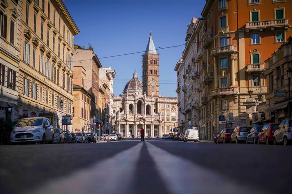 Papst Franziskus in Kapelle aufgebahrt: Beisetzung am Samstag in Rom - Newsblog Papst Franziskus findet auf eigenen Wunsch seine letzte Ruhestätte in der Basilika Santa Maria Maggiore in Rom.