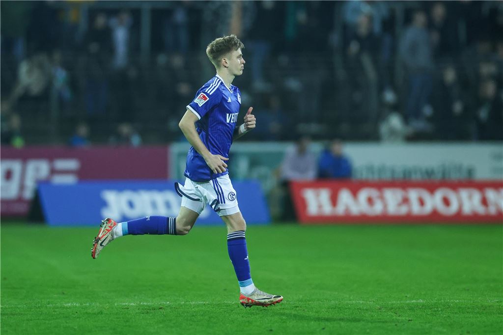 Schalkes Leihspieler und der Abstiegskampf: Paul Pöpperl feierte mit Viktoria Köln einen 2:0-Sieg.