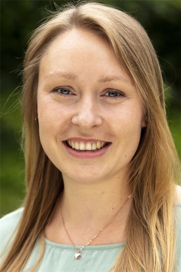 Notfalls aus der Stadtkasse: Unna kämpft um Busverbindungen Ronja Kossack, Ratsfrau von Bündnis 90 / Die Grünen in Unna