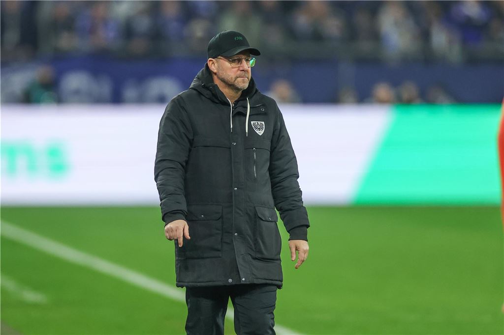 Neuer Job für Ex-Schalker Christian Pander: Alte Liebe rostet nicht Sascha Hildmann musste in Münster seine Koffer packen.