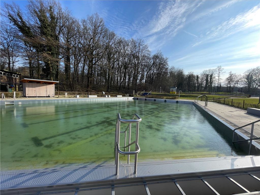 Wie Carsten Prünte (59) seit 32 Jahren die Schöne Flöte prägt Das Nichtschwimmerbecken der Schönen Flöte in Holzwickede.