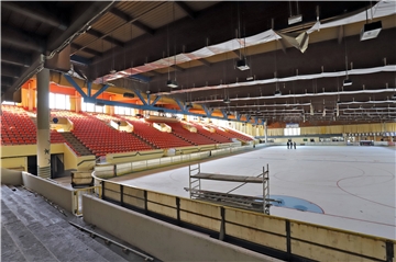 Seit Juni 2018 steht die Eissporthalle Unna leer. Sie soll 2020 wieder eröffnet werden – so lautet das Ziel des Vereins „Unna braucht Eis“.