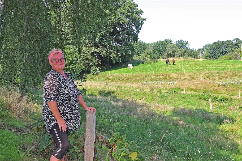 Zwei Absagen: Long-Covid-Patientin wartet über halbes Jahr auf Reha-Platz Simone Dänner wohnt im Ortsteil Warmen. In der ersten Zeit nach Ihrer Erkrankung war an ihre geliebten Spaziergänge nicht zu denken.