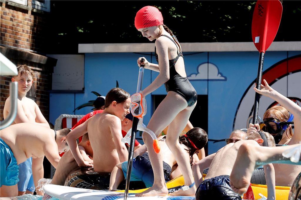 Anbaden Freibad Bornekamp 2025