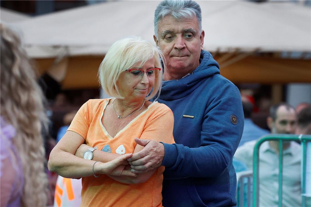 Tanzparty auf dem Alten Markt in Unna: Videos und Bilderstrecke vom großen Open-Air-Ball