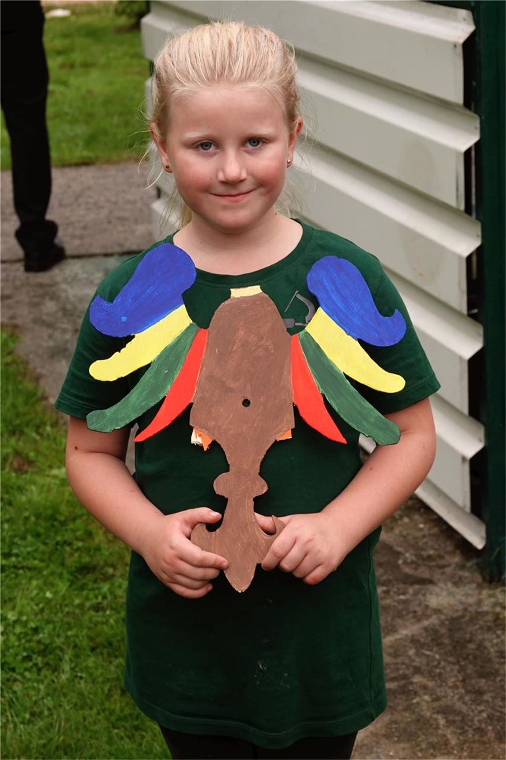 Der Kronprinz ist jetzt König: Frank Blum regiert die Schützen Lichtendorf-Geisecke Tina Viethen (8) wurde in Geisecke neue Kinderschützenkönigin.