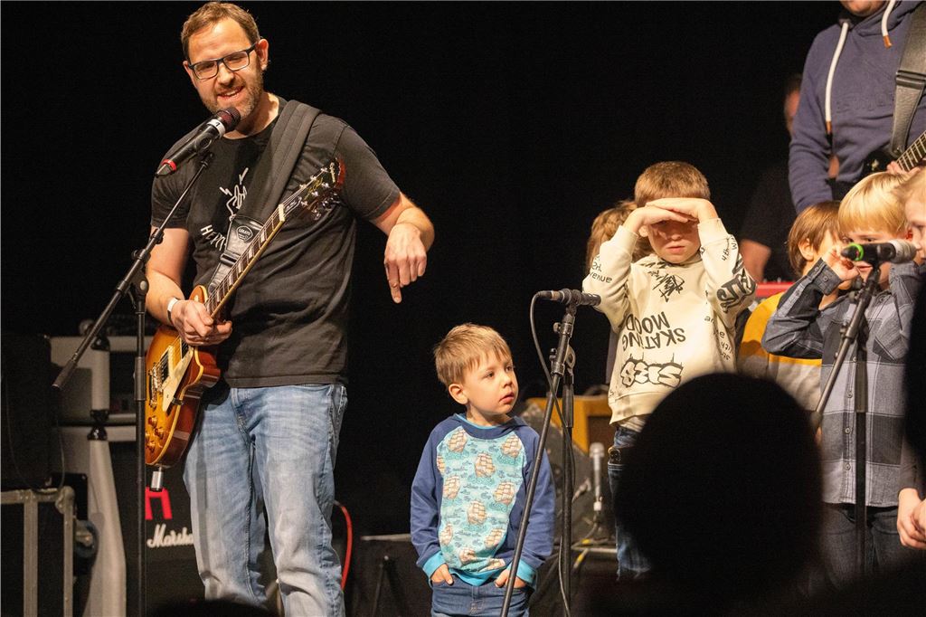 Musik, Kunst, Menschen: Die besten Bilder von der „gemischten Tüte“ in der Lindenbrauerei Unna