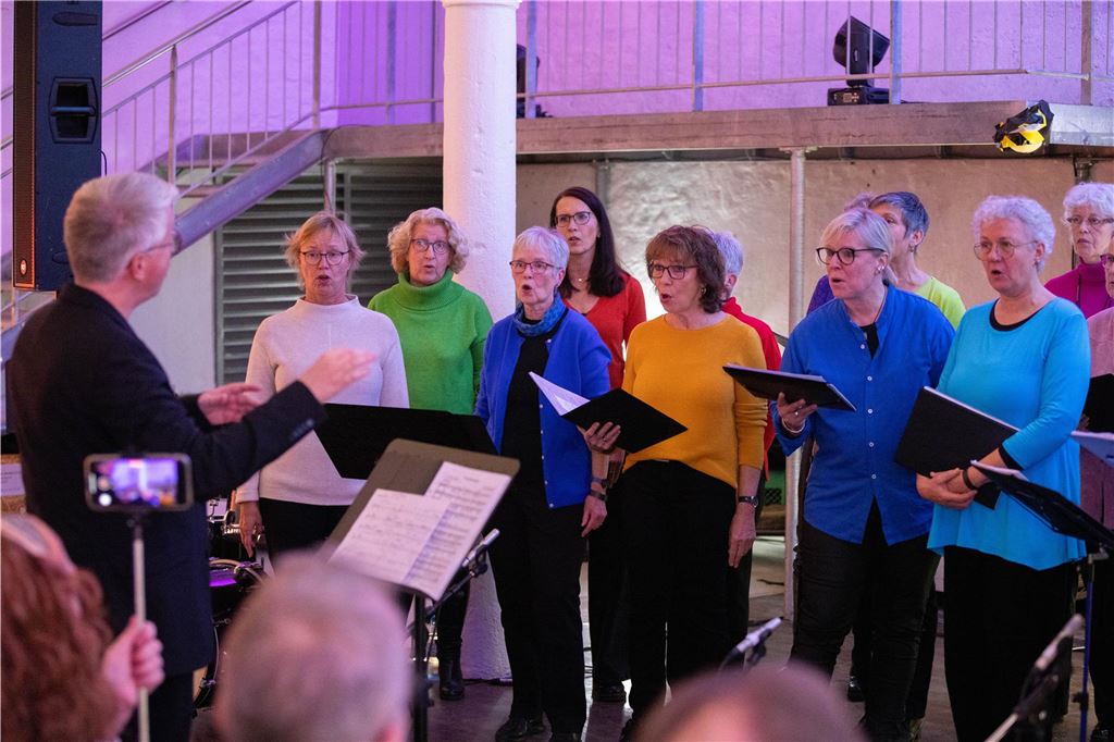 Musik, Kunst, Menschen: Die besten Bilder von der „gemischten Tüte“ in der Lindenbrauerei Unna