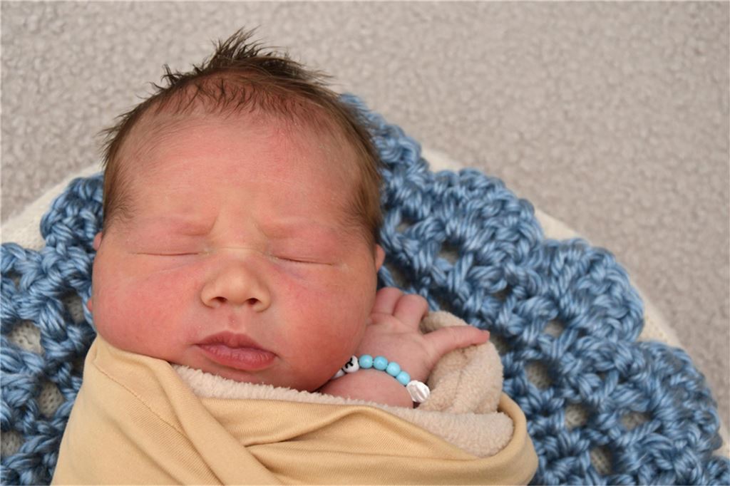 Valentin, geboren im CKU Unna am 30. Januar 2025, aus Bergkamen 