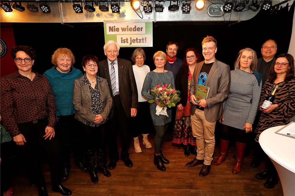 „Das vergiftet nicht nur das Weltklima“ Politiker der Grünen in Unna stellen sich beim Neujahrsempfang im Schalander mit Kurz Hille Katrin Westermann und Janfelix Müller auf.