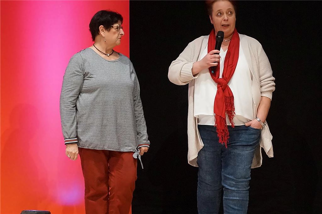 Preisverleihung beim Vereinsprojekt der Sparkasse UnnaKamen in der Stadthalle Unna am Montag, 25. November 2024.