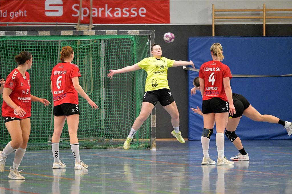 Viel los im Lüner Sport: Hier sind die besten Bilder.