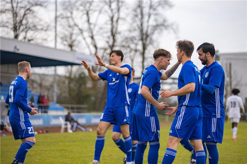 Viele Bilder vom Westfalenliga-Sieg des Holzwickeder SC über Hohenlimburg.