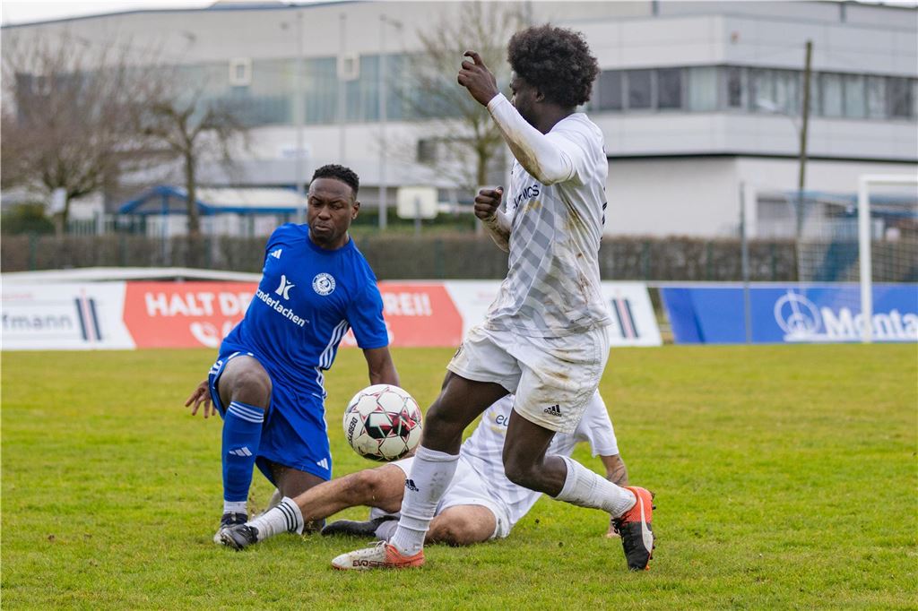 Viele Bilder vom Westfalenliga-Sieg des Holzwickeder SC über Hohenlimburg.