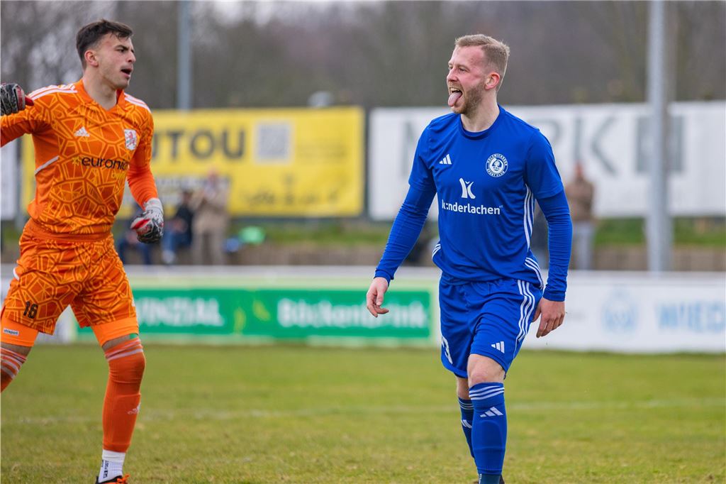 Viele Bilder vom Westfalenliga-Sieg des Holzwickeder SC über Hohenlimburg.