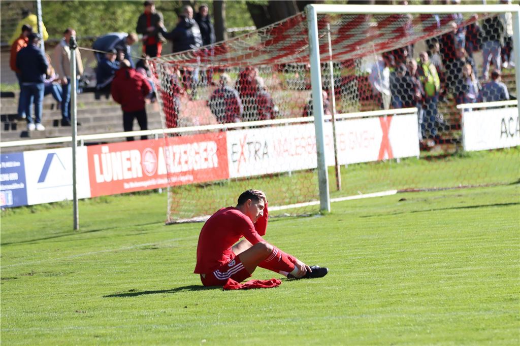 Während der Lüner SV ein spätes Gegentor kassiert, war der BV Lünen gegen Türkspor Dortmund II chancenlos. Der VfB Lünen und BW Alstedde fuhren Siege ein.