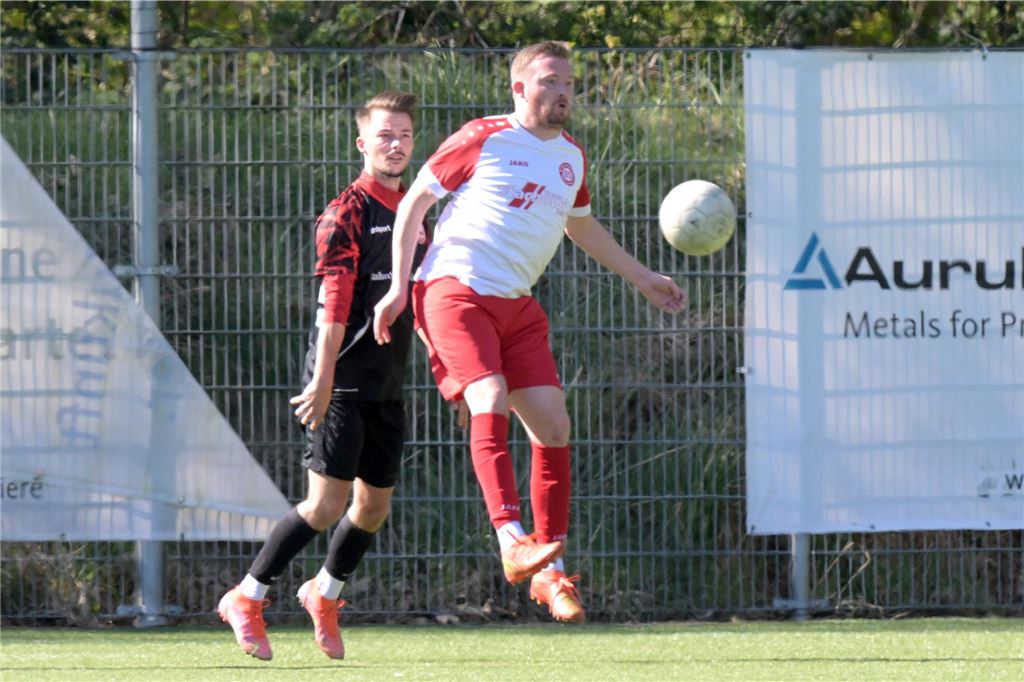 Während der Lüner SV ein spätes Gegentor kassiert, war der BV Lünen gegen Türkspor Dortmund II chancenlos. Der VfB Lünen und BW Alstedde fuhren Siege ein.