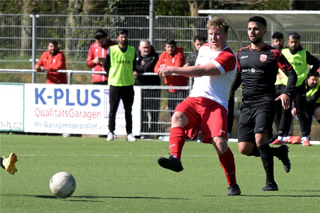 Während der Lüner SV ein spätes Gegentor kassiert, war der BV Lünen gegen Türkspor Dortmund II chancenlos. Der VfB Lünen und BW Alstedde fuhren Siege ein.