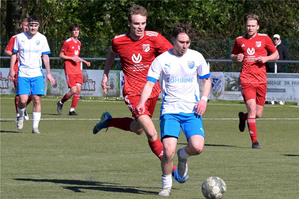 Während der Lüner SV ein spätes Gegentor kassiert, war der BV Lünen gegen Türkspor Dortmund II chancenlos. Der VfB Lünen und BW Alstedde fuhren Siege ein.