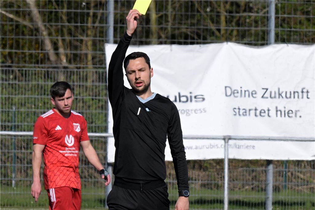 Während der Lüner SV ein spätes Gegentor kassiert, war der BV Lünen gegen Türkspor Dortmund II chancenlos. Der VfB Lünen und BW Alstedde fuhren Siege ein.