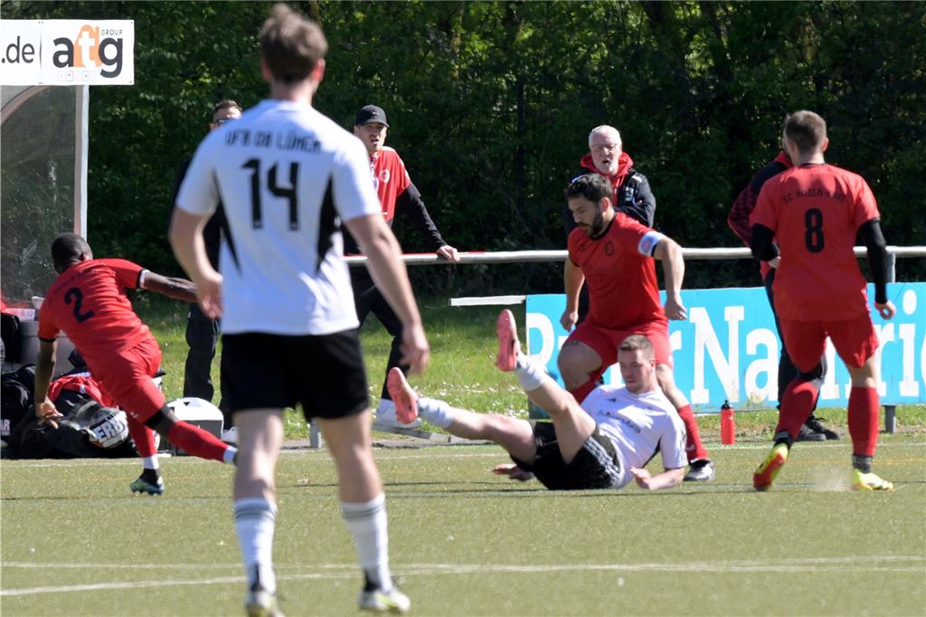 Während der Lüner SV ein spätes Gegentor kassiert, war der BV Lünen gegen Türkspor Dortmund II chancenlos. Der VfB Lünen und BW Alstedde fuhren Siege ein.
