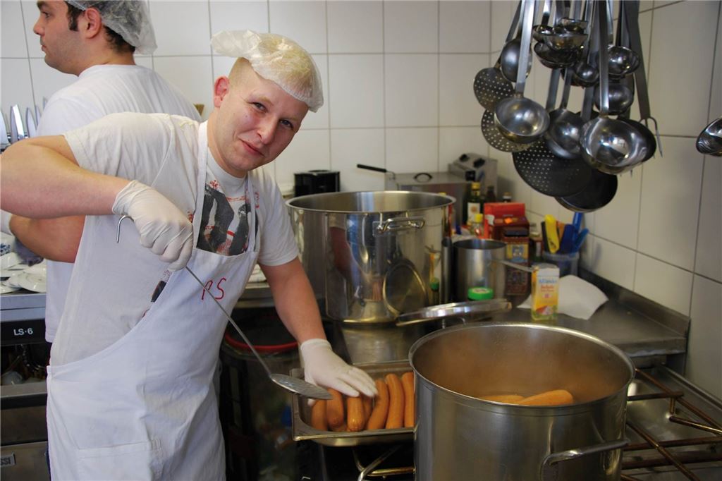 Werkstatt-Chef fordert eine „Kraftanstrengung aller Akteure“ Wer sich in der Gastronomie ausbilden lassen möchte, hat mitunter schlechte Karten. Betriebe dieser Branche leiden besonders unter der Corona-Krise.