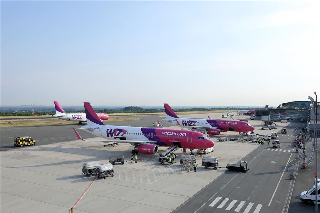Schluss im Sommer: Warum Ryanair den Flughafen wirklich verlässt Wizz Air ist die größte Airline am Flughafen Dortmund.