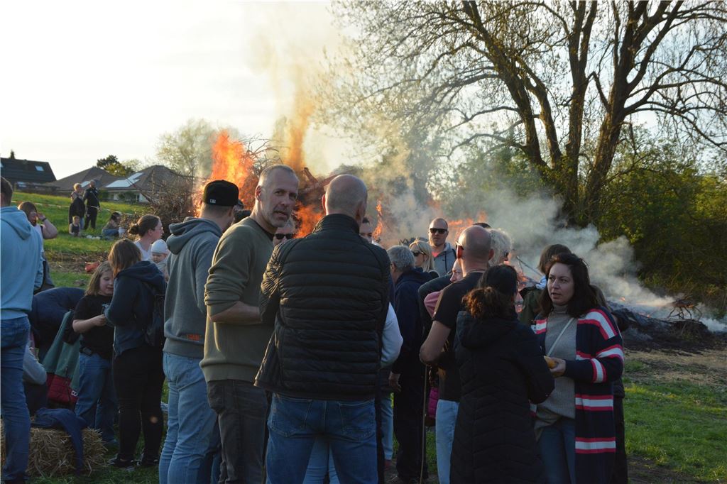 Osterfeuer Unna 2025