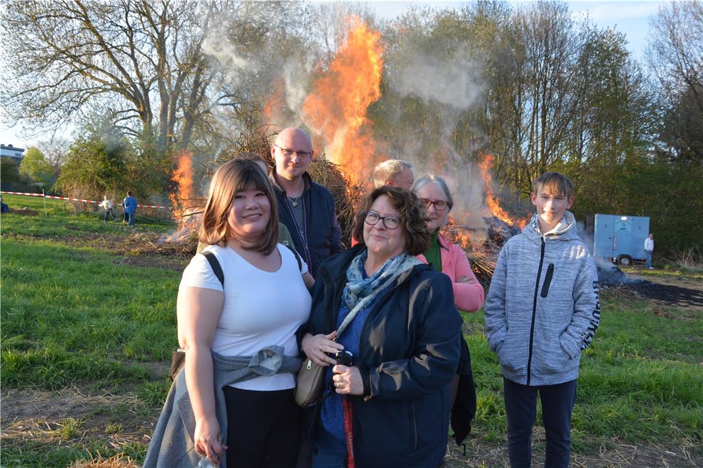 Osterfeuer Unna 2025