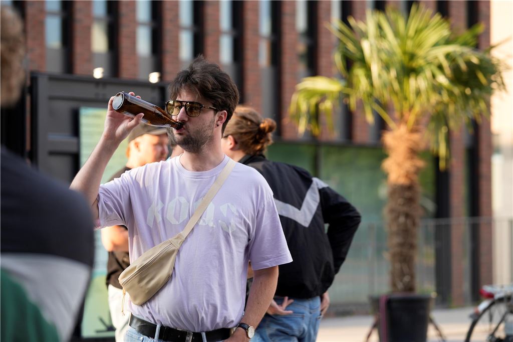 Sommerliche Atmosphäre am Dortmunder U-Turm: Viele Bilder vom „Sommer am U“ Zum Sommer-Klassiker "Sommer am U" trafen sich am Mittwochabend bei entspannter Atmosphäre viele Dortmunderinnen und Dortmunder.