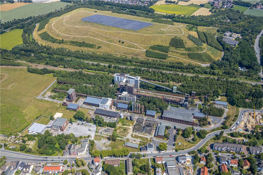 Geld für die IGA 2027: Erste Millionen-Förderung fließt nach Dortmund Zwischen Deusenberg (oben) und Kokerei Hansa entsteht das Projekt „Emscher Nordwärts“ zur IGA 2027. Jetzt gibt es dafür Geld vom Land.